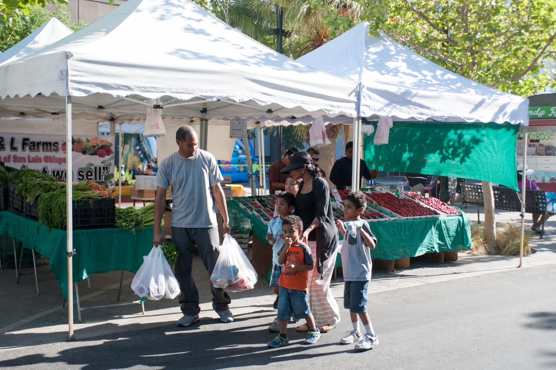 BLVD Market - farmers market family